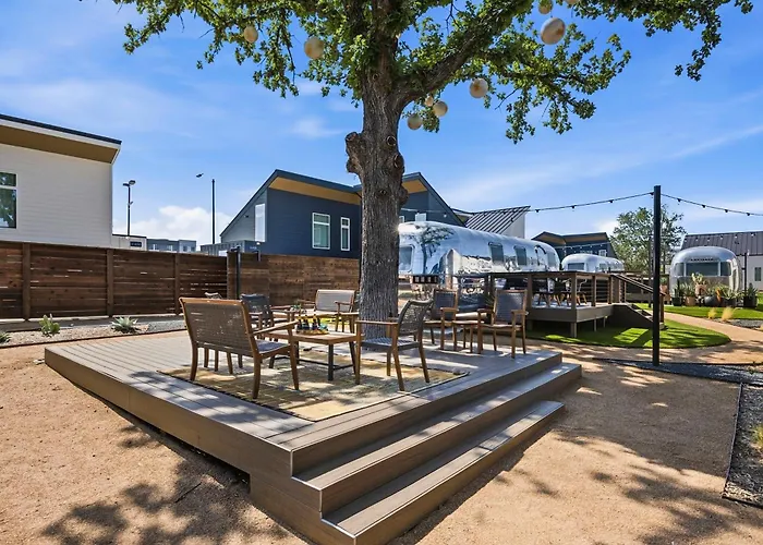 Soma 3* Fort Worth